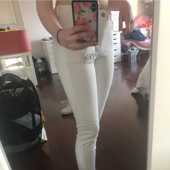 zara jeans - Picture 3 of 4